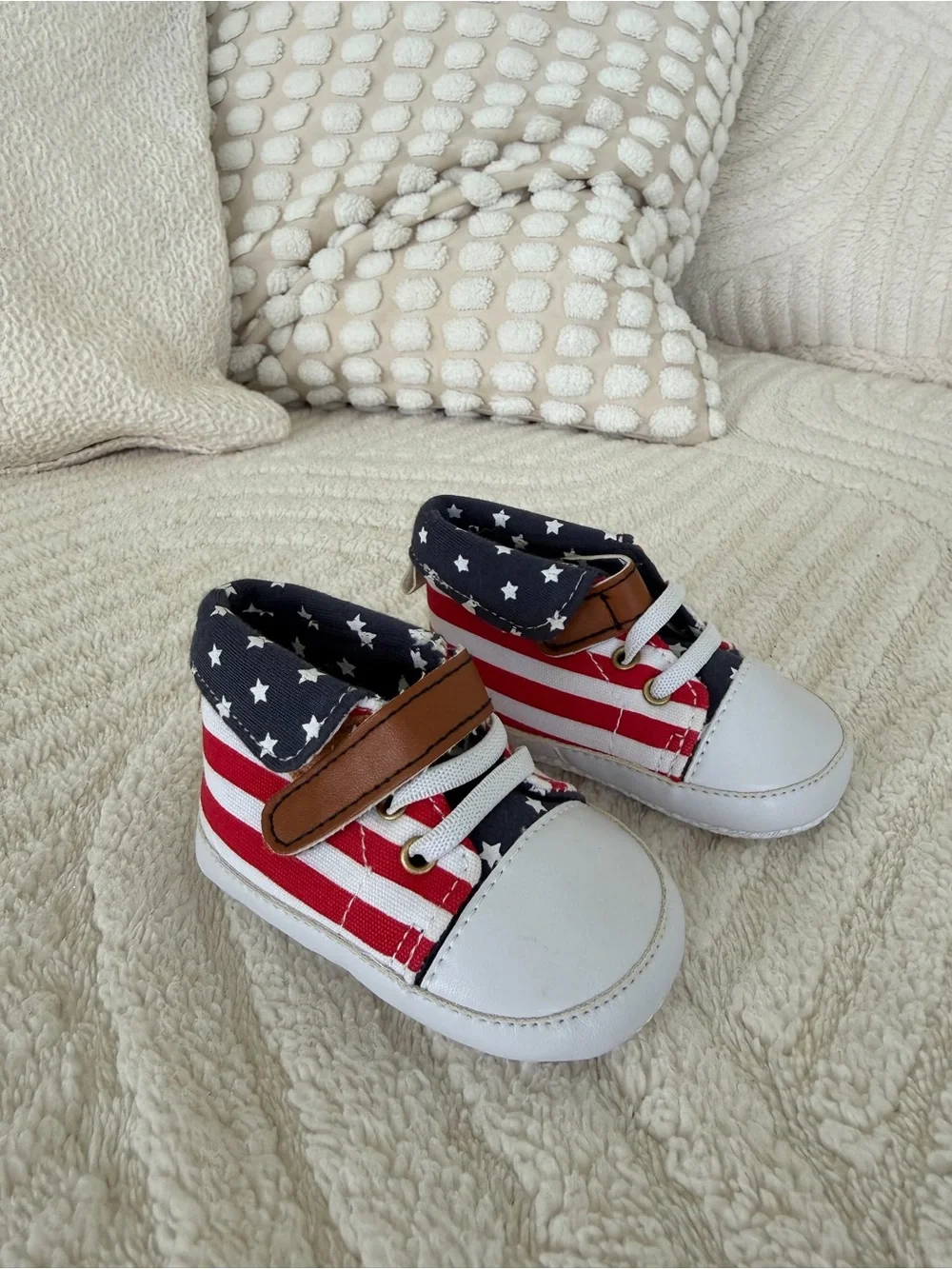 Patriotic Stars & Stripes BABY Shoes - NEW - size 0-6 M
